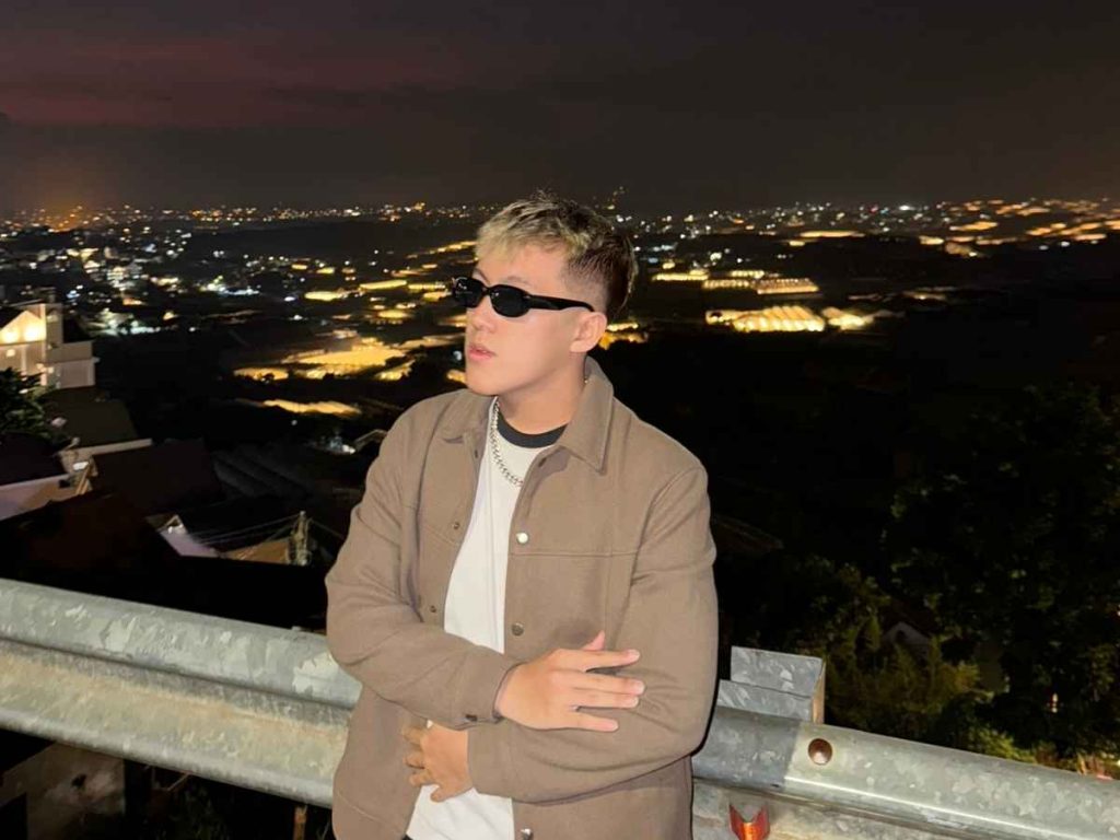 Checkin nhà lồng xóm lèo Đà Lạt