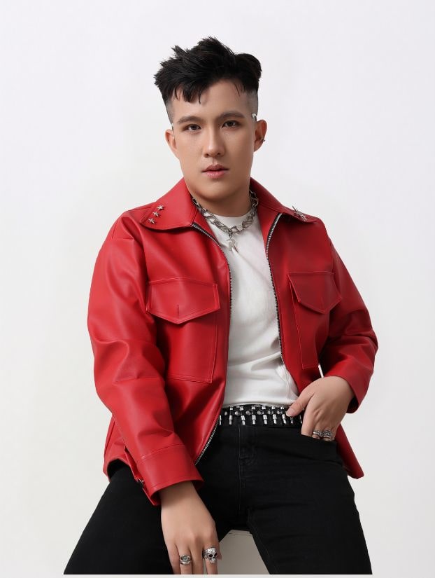 Felix chụp ảnh Noel tại Studio