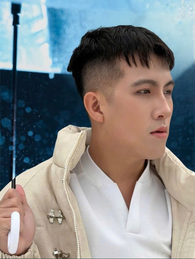 Felix chụp ảnh Studio