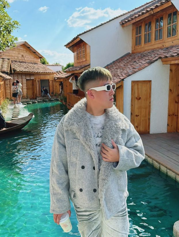 Check-in quán coffee Floating Town Đà Lạt