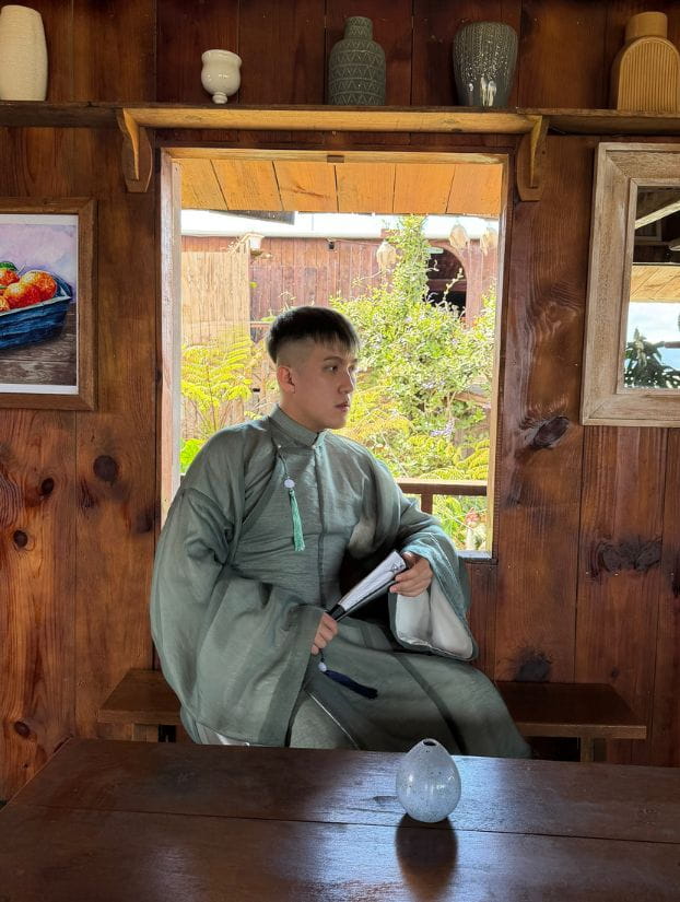 Chụp ảnh áo dài Tết tại Bản Lèo Đà Lạt